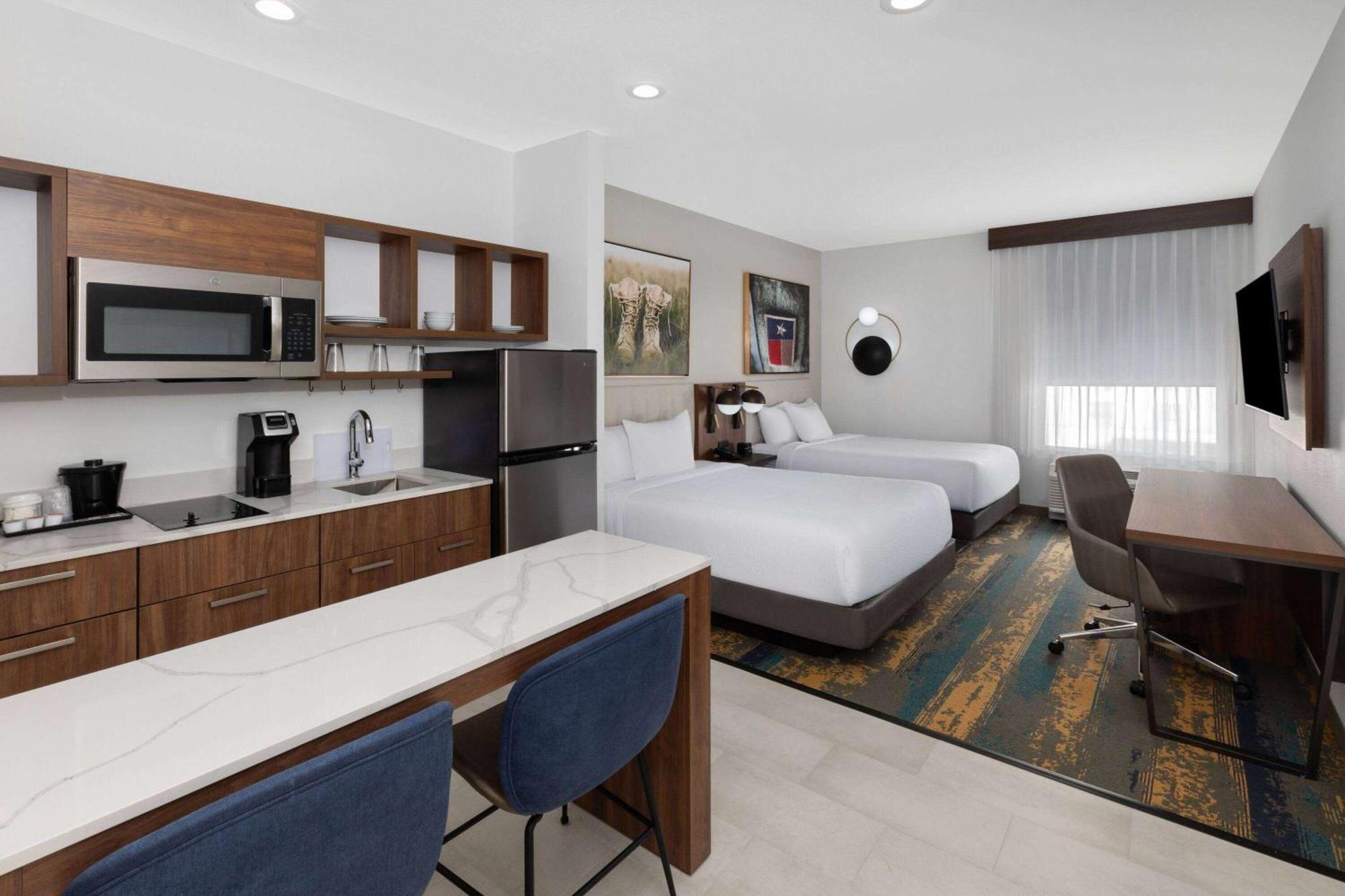 La Quinta Inn & Suites By Wyndham San Antonio At The Rim Exterior foto